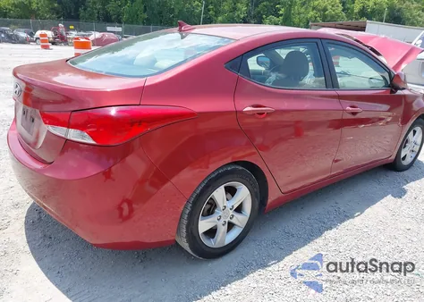2013 Hyundai Elantra Gls z USA, uszkodzony, nr VIN 5NPDH4AE0DH239536